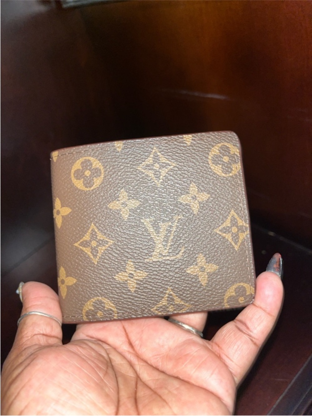 Cute fashion Monogram Canvas Bi-Fold Wallet in Brown